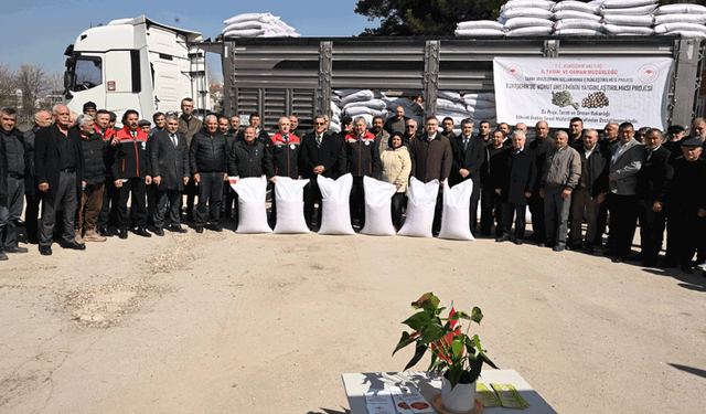 Eskişehir’de üreticilere 38 ton nohut tohumu desteği
