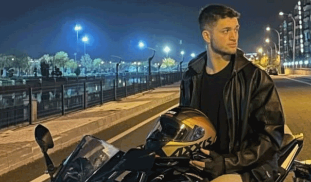 Kontrolden çıkan motosiklet bariyerlere çarptı: 1 ölü