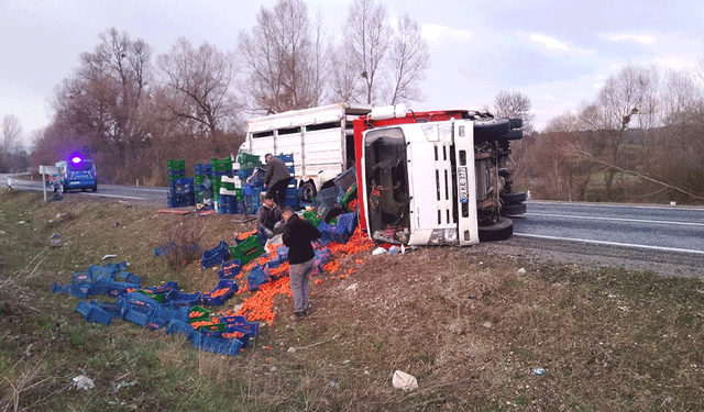 Kütahya’da kamyonet kazası: 2 kişi yaralandı