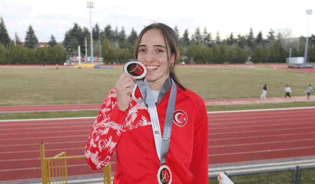 Türkiye’ye 30 yıl sonra ilk altın madalya Eskişehirli sporcudan geldi