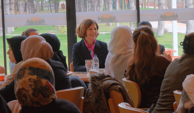 Başkan Ünlüce, Mihalgazili kadınlarla Aktif Yaşam Parkı’nda buluştu