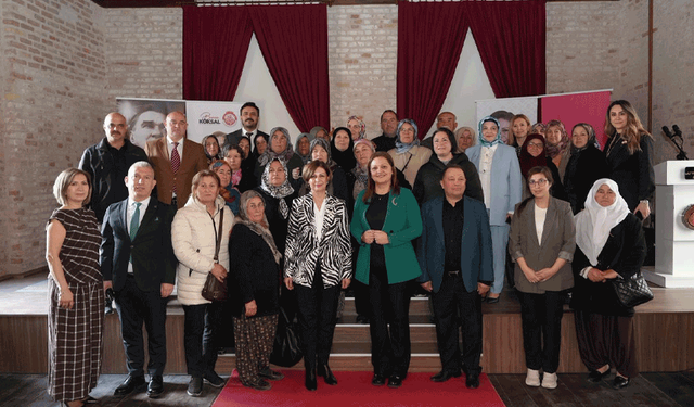 “Efsanelerle İpek” sergisinin üçüncü durağı Afyonkarahisar oldu