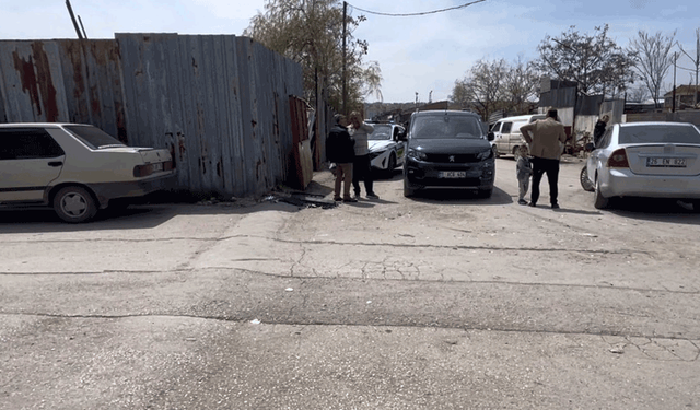 Eskişehir’de ara sokakta zincirleme kaza