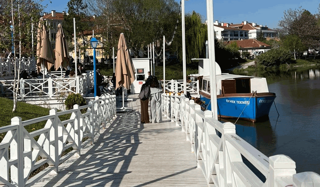Eskişehir’de İskele 26 yoğun ilgi görüyor