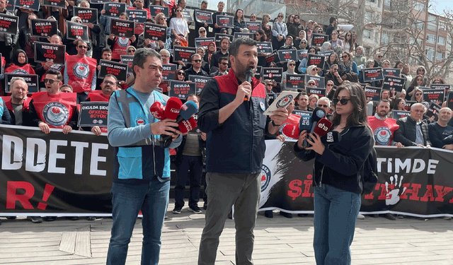 Eskişehir’de öğretmenler iş bıraktı: Eğitimcilerden şiddet tepkisi