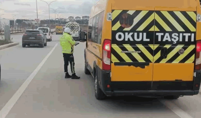 Eskişehir’de servisler ve okul çevrelerine sıkı denetimler
