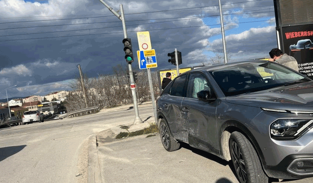 Eskişehir’de trafik kazasında 2 çocuk yaralandı