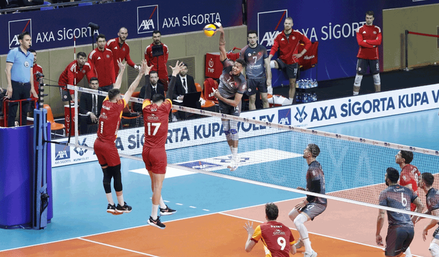 Kupa Voley’in şampiyonu Eskişehir’de belli oldu