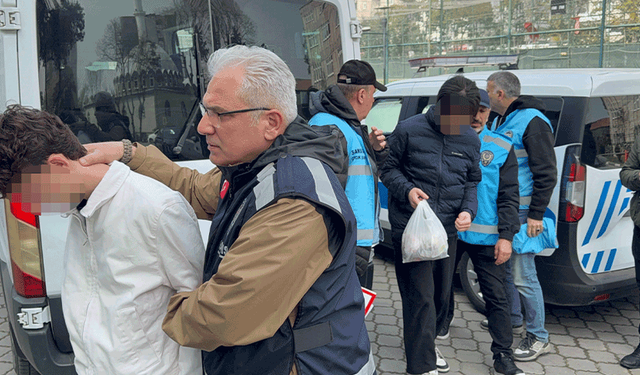 Samsun'da okullara yönelik asılsız paylaşımlara operasyon: 6'sı çocuk 7 gözaltı