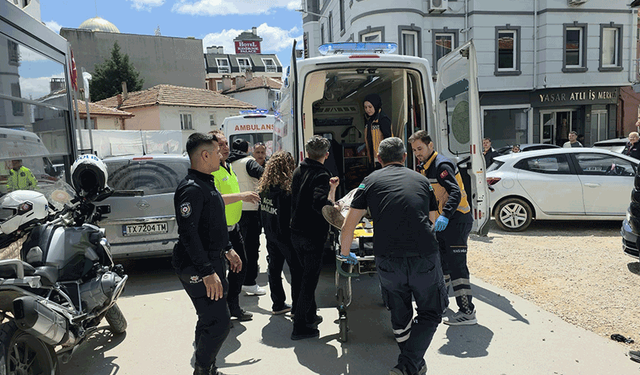 Edirne'de iki grup arasında bıçaklı kavga: 3 yaralı