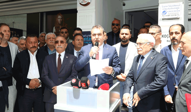 Eskişehir MHP'de devir teslim töreni