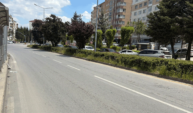 Eskişehir’de bayramın ilk günü ana caddeler boş kaldı