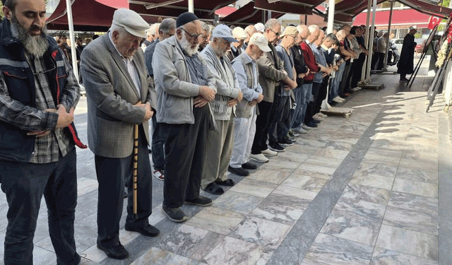 Eskişehir'de genç kadın toprağa verildi, onu hayattan koparan sürücü tutuklandı
