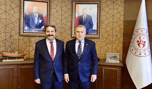 İl Müdürü Kalın, Bakan Osman Aşkın Bak ile bir araya geldi