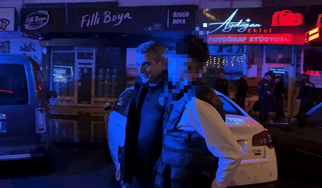Kayseri'de sokak ortasında tüfekle dolaşan çocuk yakalandı