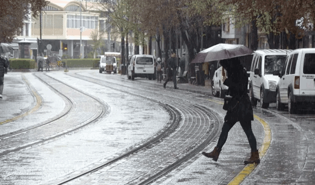 Meteoroloji’den uyarı: Eskişehir’e hafta sonu sağanak yağış geliyor