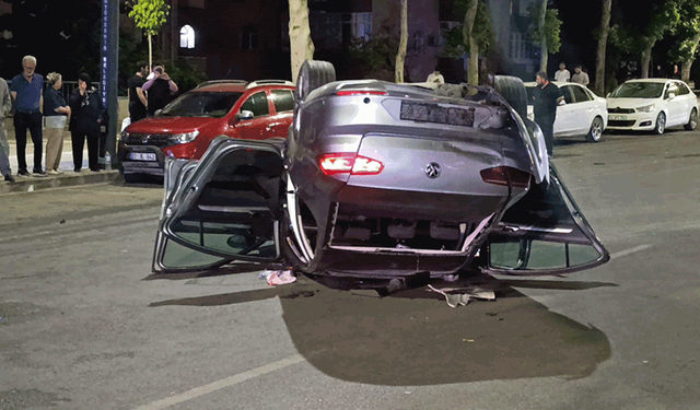 Kahramanmaraş'ta trafikte yarış kazayla bitti: 5 yaralı