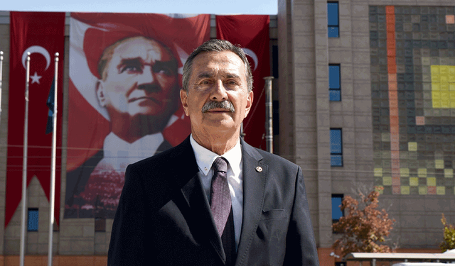 Başkan Ataç: “Demokrasi, millet iradesinin ve ortak geleceğimizin teminatıdır”