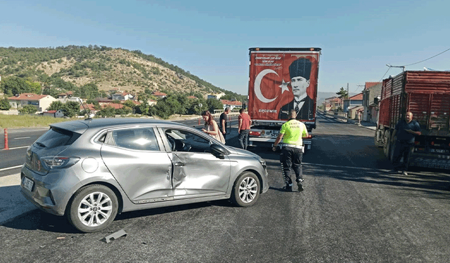 Bilecik’te kamyonet ile otomobil çarpıştı: 1 yaralı