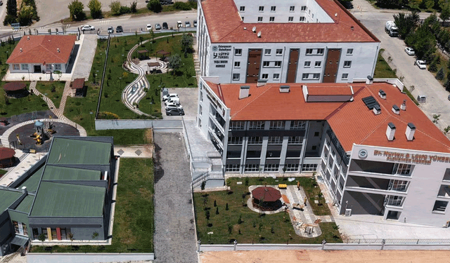 Dr. Nurten-Lütfü Yüksel Alzheimer Merkezi'nde ön kayıtlar başladı