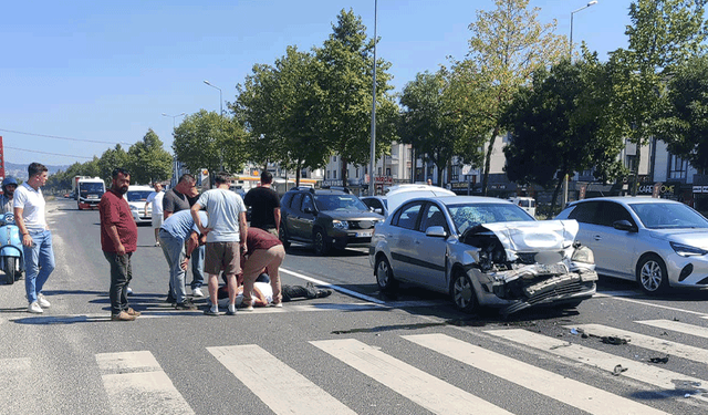 Düzce'de 2 otomobil çarpıştı: 1 yaralı