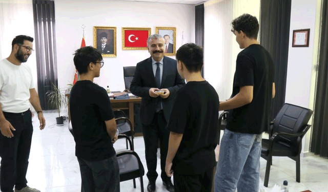 Eskişehir'de çocuk evleri sitesi sakinlerinden anlamlı aşure etkinliği