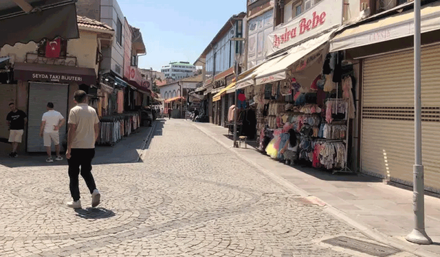 Eskişehir'de kavurucu sıcaklar çarşı merkezini boş bıraktı