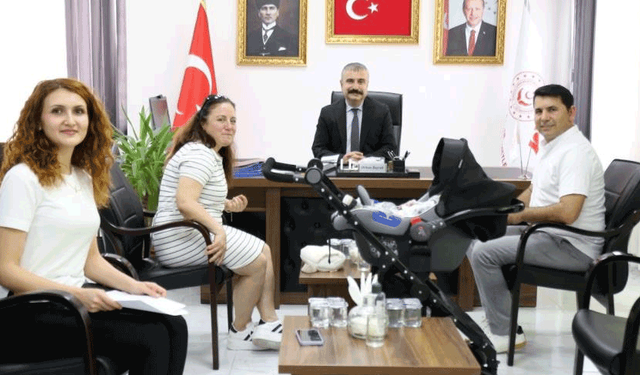 Eskişehir'de koruyucu aile hizmetiyle bir çocuk daha sıcak yuvaya kavuştu