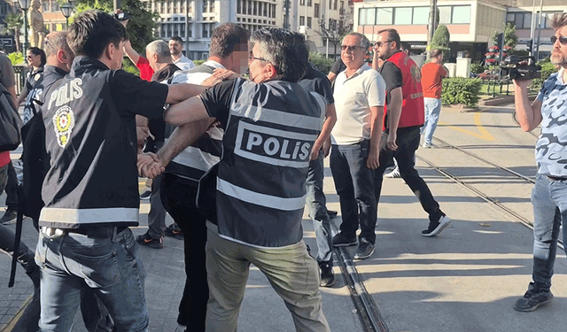 Eskişehir'de NATO karşıtı izinsiz eylem yapan gruba polis müdahalesi: 35 gözaltı