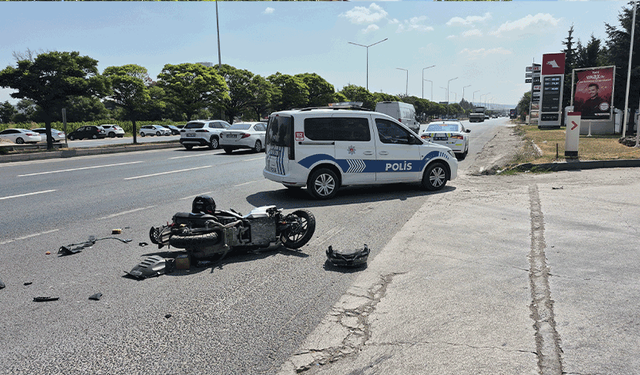 Eskişehir'de otomobile arkadan çarpan motosikletli yaralandı