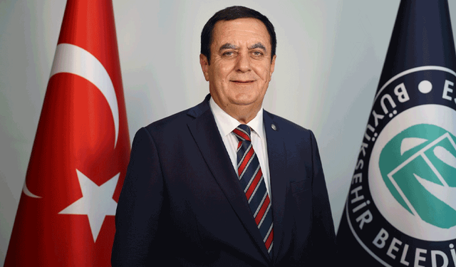 Mahmudiye Belediye Başkanı ve meclis üyeleri CHP’den istifa etti
