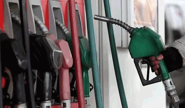 Motorine büyük zam geliyor: Litresi 80 lirayı geçecek