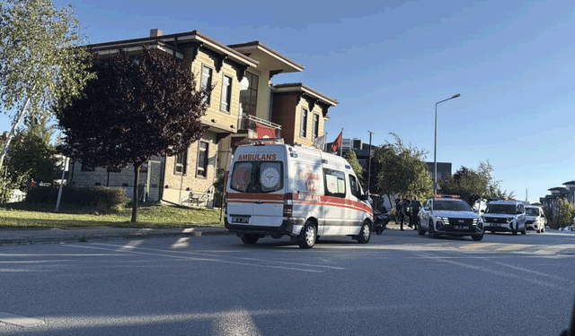 Odunpazarı'nda bıçaklı kavga: Polisin dikkati olayın büyümesini engelledi
