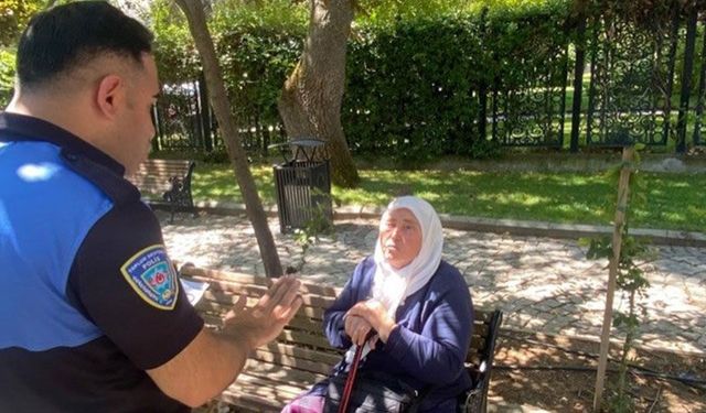 Bilecik Şeyh Edebali Türbesi'nde vatandaşlara dolandırıcılık uyarısı