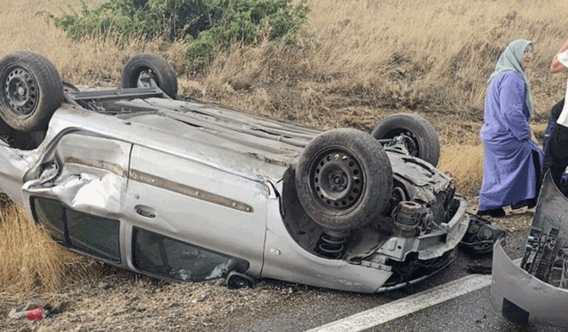 Burdur’da otomobil takla attı: 4 yaralı