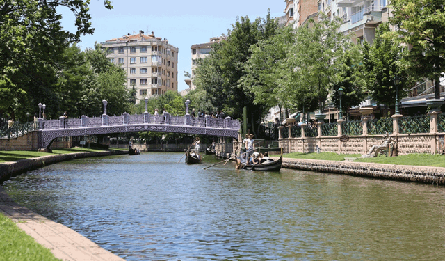 Eskişehir’de aşırı sıcak alarmı: Büyükşehir’den hayati uyarılar