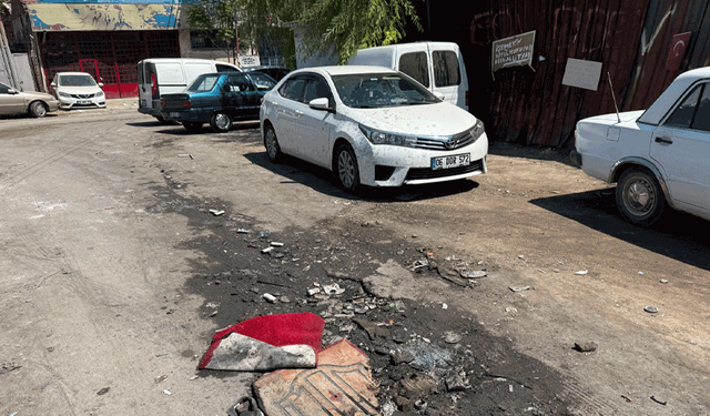 Eskişehir’de Sanayi Sitesinde çukur ve çöp tepkisi