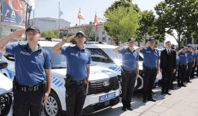 Kütahya Emniyet Teşkilatına 37 yeni hizmet aracı
