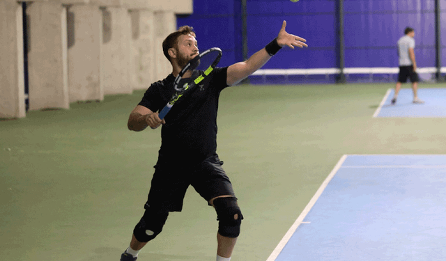 Odunpazarı’nda Yeşilay Zafer Kupası Tenis Turnuvası için kayıtlar başladı