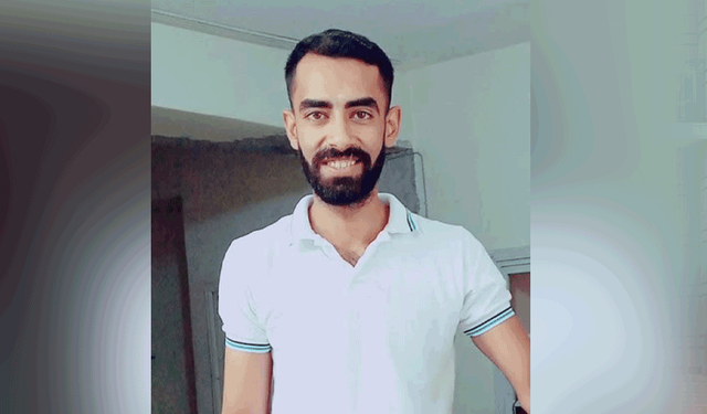 Şanlıurfa'da ayaklarını koyduğu süs havuzunda elektrik akımına kapıldı