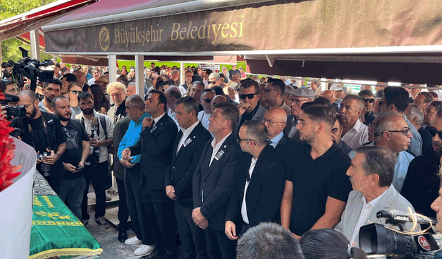 Yılmaz Büyükerşen’in kardeşi Güzin Büyükerşen son yolculuğuna uğurlandı