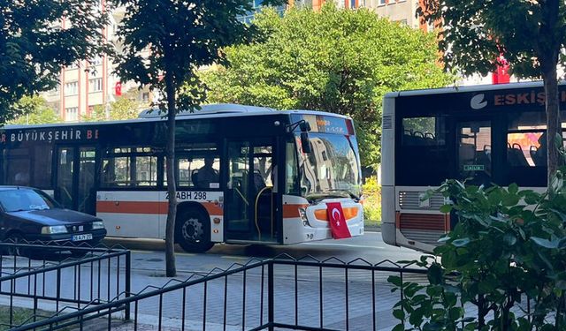 2 Eylül Coşkusu şehri sardı: Otobüsler Türk bayraklarıyla donatıldı