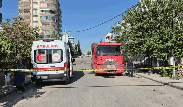 Adıyaman'da yangında 3 kişi dumandan etkilendi