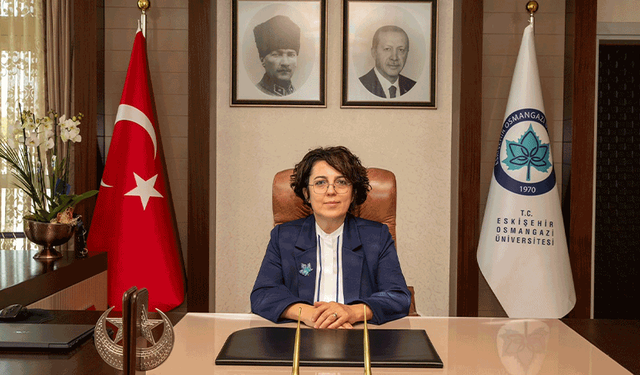 ESOGÜ Rektörü Gümüşsoy'dan 2 Eylül Eskişehir'in kurtuluşunun 104. yıl dönümü mesajı