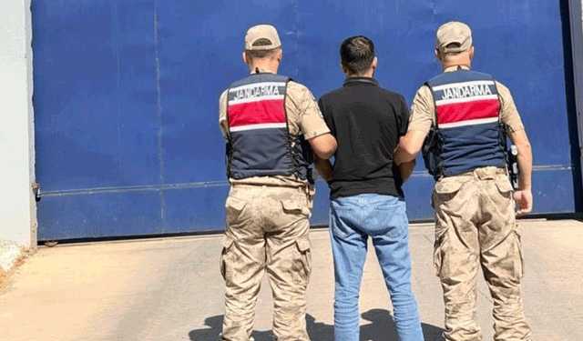 Şanlıurfa Siverek’te 22 yıl 8 ay hapis cezasıyla aranan şahıs yakalandı