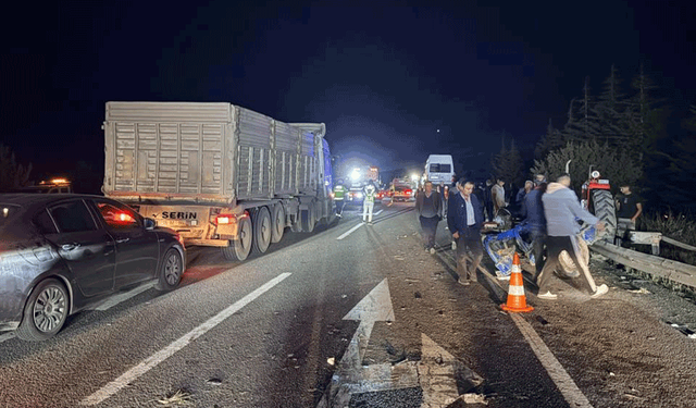 Kütahya'da zincirleme trafik kazası: 7 yaralı