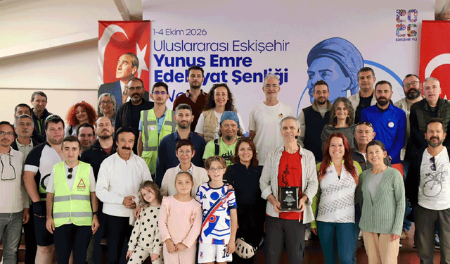 Uluslararası Eskişehir Yunus Emre Edebiyat Şenliği'ne yıldız yağmuru