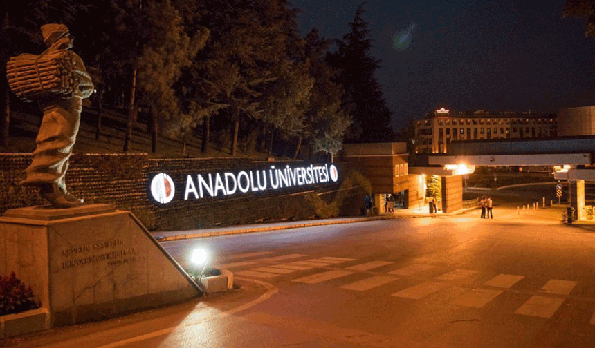 Anadolu Üniversitesi’ndeki atamalar tepki çekti 