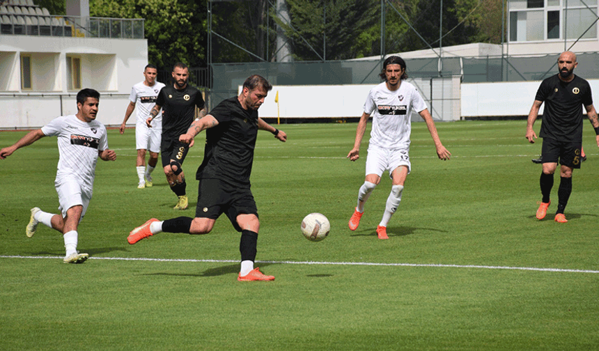 Anadolu Üniversitesispor play-off’ta