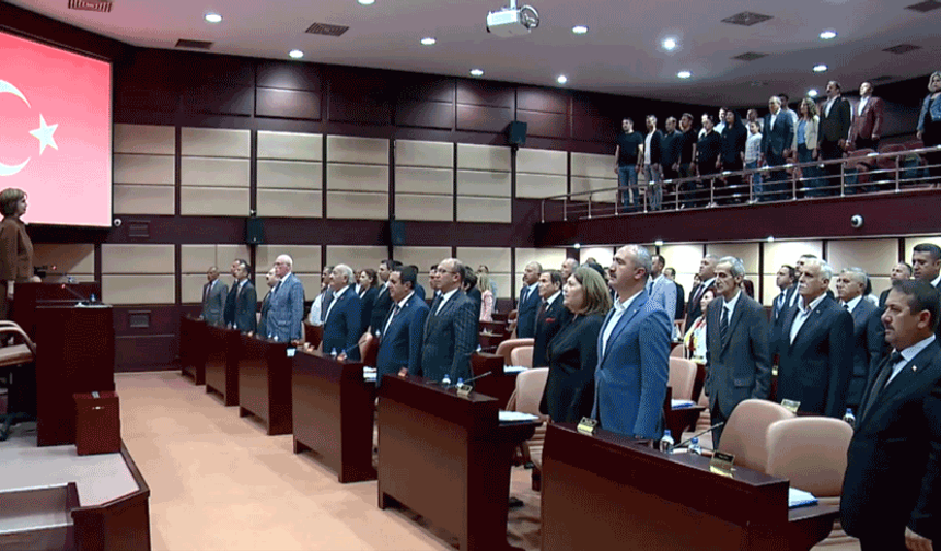 Eskişehir Büyükşehir Meclisi’nde görev dağılımı yapıldı